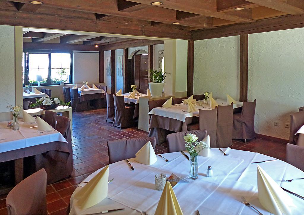 Hotel-Restaurant Schwyzerhuesli Viernheim Exterior foto